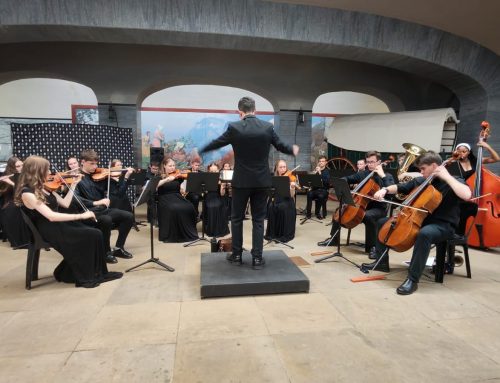 FAK-Jeugsimfonieorkes vier jaar van musikale uitnemendheid